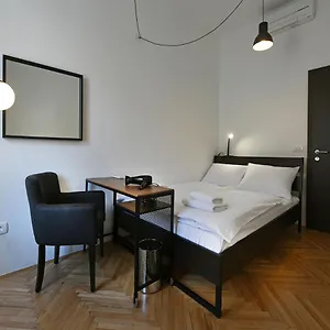Hotel Atik, Liubliana